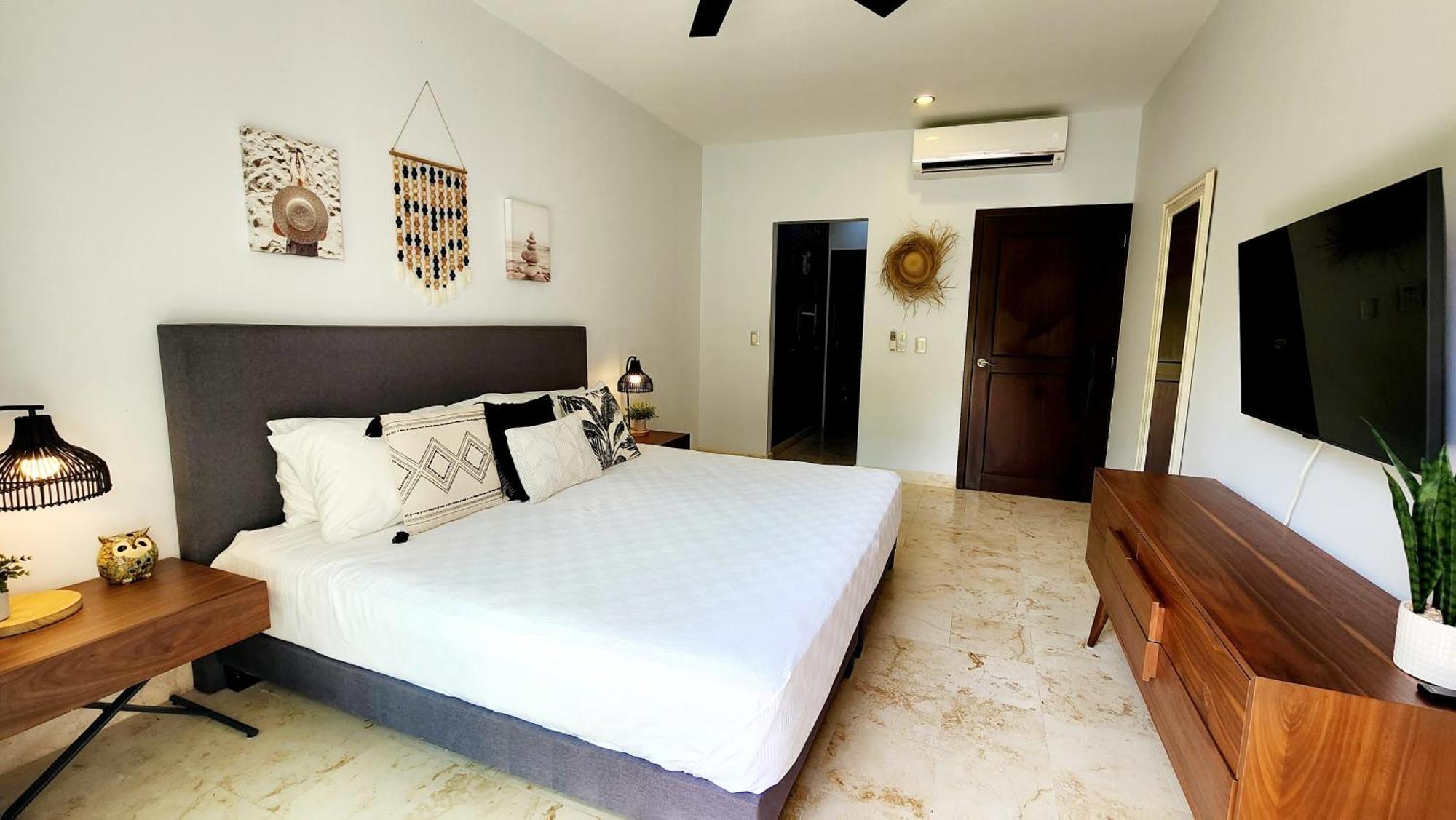 Paseo Del Sol Coral 106